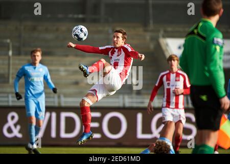 Aalborg, Danemark. 14 février 2021. Jakob Ahlmann (3) d'AAB vu pendant le match 3F Superliga entre Aalborg Boldklub et Randers FC au parc Aalborg Portland à Aalborg. (Crédit photo : Gonzales photo/Alamy Live News Banque D'Images