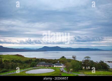 La distillerie Torabhaig sur l'île de Skye , Écosse . Banque D'Images