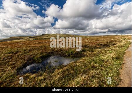 Bleaklow vu depuis le sommet de la route A57 qui relie Sheffield et Manchester, Peak District National Park, Angleterre, Royaume-Uni Banque D'Images