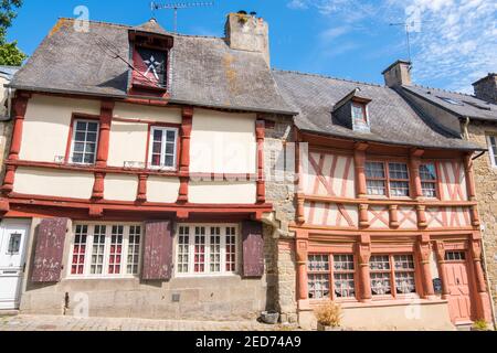 Saint-Brieuc, France - 24 août 2019 : façade de la maison de fachwerk sur la rue de Saint-Brieuc, Bretagne, France Banque D'Images