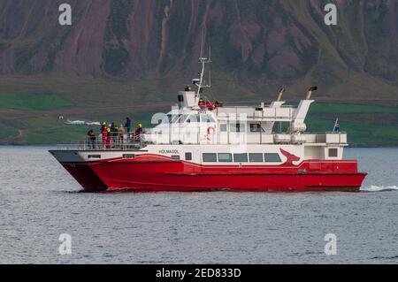 Eyjafjordur Islande - août 31. 2017: Bateaux de safari d'observation des baleines Kunsull et Holmasol Banque D'Images