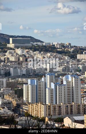 Une belle vue panoramique aérienne de la ville d'Alger Banque D'Images