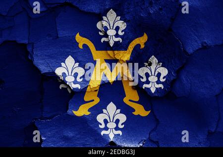 Drapeau de Turku peint sur un mur fissuré Banque D'Images