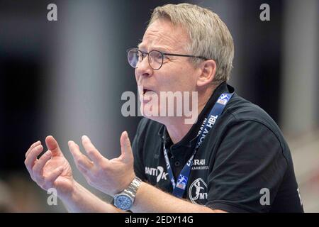 Eat, Allemagne. 2021. Coach Gudmundur GUDMUNDSSON (MTM) gestuelle, gestuelle, handball 1er Bundesliga, 18e jour de match, TUSEM Essen (TUE) - MT Melsungen (MTM) 28:35, le 02/11/2021 à Essen/Allemagne | usage dans le monde crédit: dpa/Alay Live News Banque D'Images