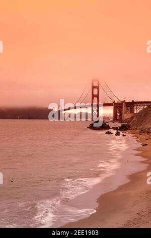 Golden Gate Bridge à San Francisco, California, United States Banque D'Images