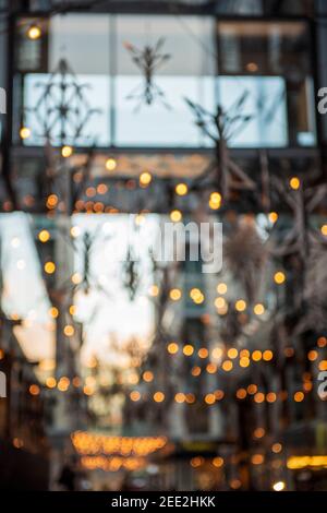 Une vue magnifique sur Palmer Alley dans le centre-ville de Washington DC, décoré de lumières et de décorations festives pour la saison des fêtes d'hiver. Banque D'Images