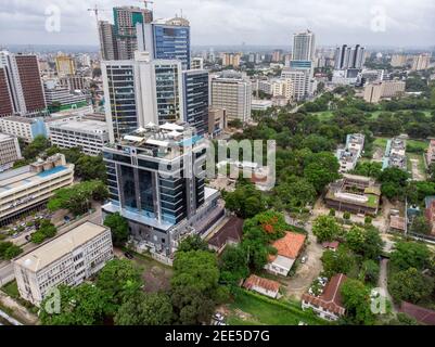 Dar es salaam vue aérienne ville Maisons de vie dans le district central, Tanzanie Banque D'Images