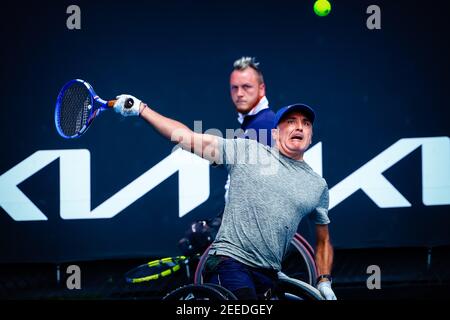 Stephane Houdet et Nicolas Peifer photographiés en action lors d'un match de tennis entre la paire anglaise Hewett-Reid et la paire française Houdet-Peifer, dans la finale de Banque D'Images