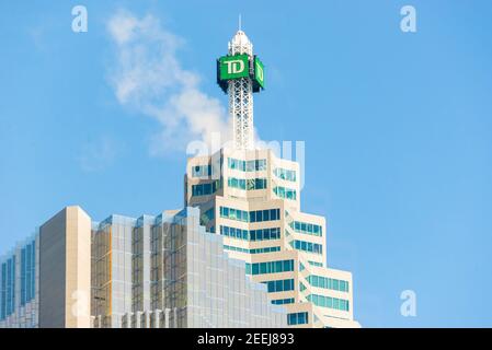 Le gratte-ciel de la banque TD ou Toronto Dominion au centre Toronto Dominion le jour du printemps. Banque D'Images