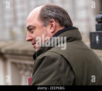 Londres, Royaume-Uni. 16 février 2021. Ben Wallace, Secrétaire de la Défense quittant une réunion au bureau du Cabinet crédit : Ian Davidson/Alay Live News Banque D'Images