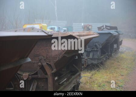 Vieux chariots de rail utilisés dans l'exploitation minière. Banque D'Images