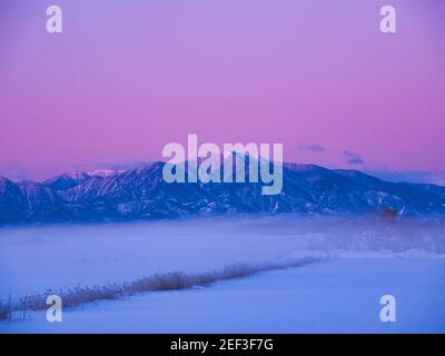 Hidaka Mountains at Dawn, Hokkaido, Japan Banque D'Images