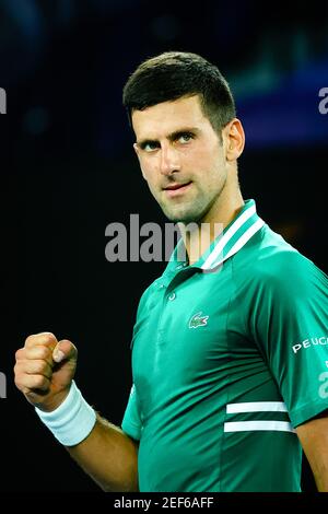 Serbe Novak Djokovic réagit lors d'un match de tennis entre serbe DFjokovic et Alexander Zverev allemand dans les quarts de finale du hommes célibataires co Banque D'Images