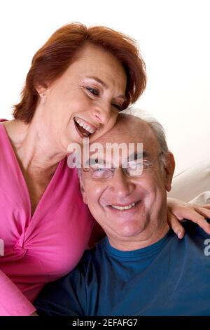 Close-up of a senior couple smiling Banque D'Images