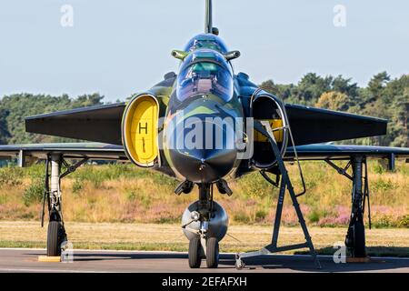 Ancien avion de chasse 37 Viggen de la Force aérienne suédoise Saab à la base aérienne Kleine-Brogel. Belgique - 14 septembre 2019. Banque D'Images