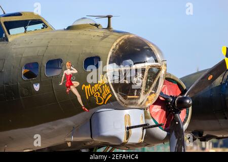 KLEINE-BROGEL, BELGIQUE - Sep 14, 2019 : Boeing B-17 Flying Fortress US Air Force WW2 bomber plane sur le tarmac de la base aérienne d'Oostende. Banque D'Images