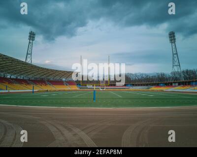 Wroclaw Pologne Mars 8 2019 Stade olympique vide avec coloré sièges Banque D'Images