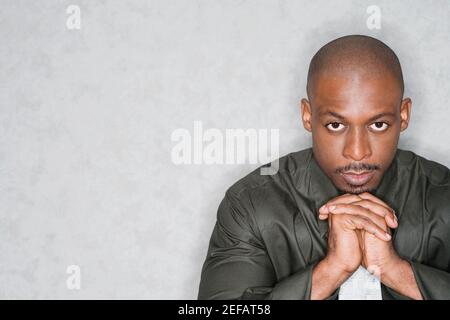 Portrait of a businessman looking serious Banque D'Images