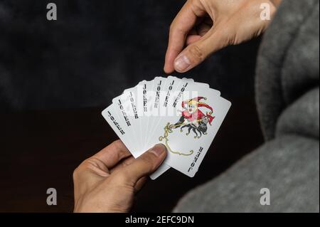 jouer à la carte avec tous les joker qui est difficile à choisir. Banque D'Images