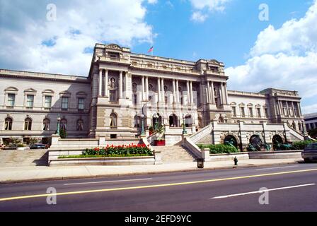 Façade d'un bâtiment du gouvernement, Bibliothèque du Congrès, Washington DC, Etats-Unis Banque D'Images