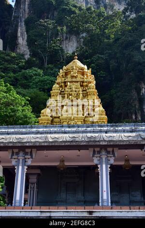 Temple hindou Sri Venkatachalapathi et Alamelu à l'intérieur du complexe Batu Caves, Kuala Lumpur, Malaisie, Asie du Sud-est Banque D'Images