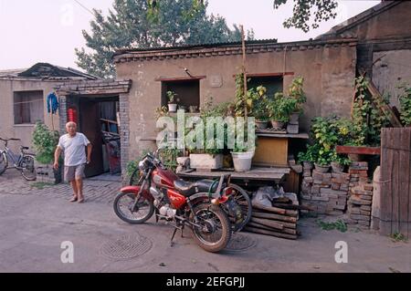 Ancienne résidence de lu Xun et de son jeune frère Zhou Zuoren , Zhou Jianren dans le N°11 Badaowan, Beijing, Chine. La photo a été prise vers 2000. Banque D'Images