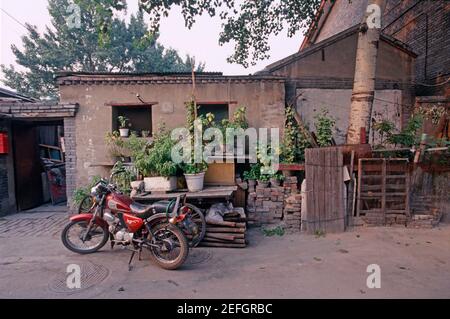 Ancienne résidence de lu Xun et de son jeune frère Zhou Zuoren , Zhou Jianren dans le N°11 Badaowan, Beijing, Chine. La photo a été prise vers 2000. Banque D'Images