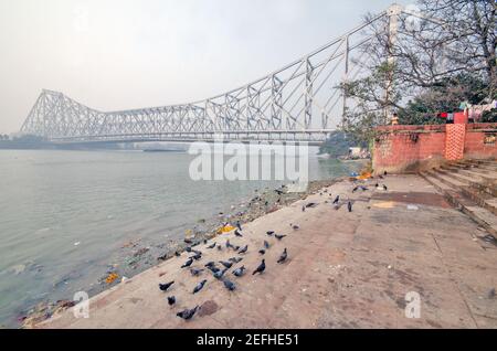 emblématique pont howrah kolkata à l'ouest du bengale inde Banque D'Images