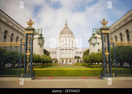 Façade d'un bâtiment, hôtel de ville, San Francisco, Californie, États-Unis Banque D'Images