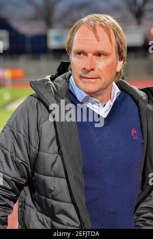 Lugano, Suisse. 17 février 2021. Entraîneur Alain Geiger (Servette) pendant le match de la Super League suisse entre le FC Lugano et le FC Servette au Stade Cornaredo de Lugano, Suisse crédit: SPP Sport Press photo. /Alamy Live News Banque D'Images