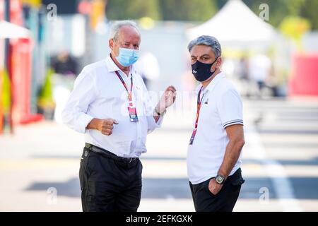STOLL Jerome (fra), Renault F1 Président, DE MEO Luca (spa), CEO du Groupe Renault, portrait pendant la Formule 1 Aramco Gran Premio de Espana 2020, Grand Prix d'Espagne, du 14 au 16 août 2020 sur le circuit de Barcelone-Catalunya, à Montmelo, près de Barcelone, Espagne - photo Florent Gooden / DPPI Banque D'Images