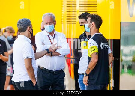 RICCIARDO Daniel (aus), Renault F1 Team RS20, OCON Esteban (fra), Renault F1 Team RS20, DE MEO Luca (spa), CEO de Renault Group, STOLL Jerome (fra), Président de Renault F1, portrait dans le paddock pendant la Formule 1 Aramco Gran Premio de Espana 2020, Grand Prix d'Espagne, du 14 au 16 août, 2020 sur le circuit de Barcelone-Catalunya, à Montmelo, près de Barcelone, Espagne - photo Florent Gooden / DPPI Banque D'Images