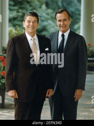 Portrait officiel du président Reagan et du vice-président Bush 1981. Banque D'Images