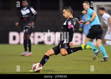 Lugano, Suisse. 17 février 2021. #14 Jonathan Sabbatini (Lugano) lors du match de la Super League suisse entre le FC Lugano et le FC Servette au stade Cornaredo à Lugano, Suisse Credit: SPP Sport Press photo. /Alamy Live News Banque D'Images