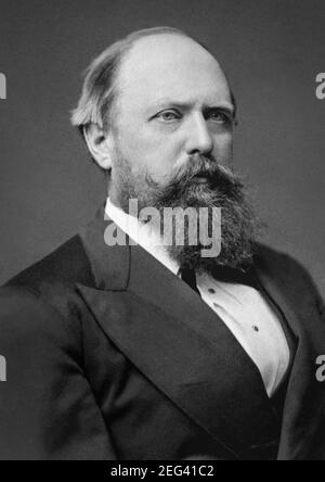 Othniel Charles Marsh (1831-1899), professeur américain de paléontologie au Yale College et président de la National Academy of Sciences. Marsh, qui a découvert 80 nouvelles espèces de dinosaures, a concouru avec Edward Drinker Cope, un paléontologue des années 1870 aux années 1890, dans une période d'expéditions frénésées en Amérique de l'Ouest connue sous le nom de « Bone Wars ». Banque D'Images