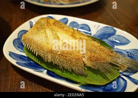 Gros plan sur le poisson Gourami (Gouramy) frits Banque D'Images