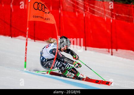 Cortina (BL, Italie. 18 février 2021. Cortina (BL), Italie, Olympia delle Tofane, 18 février 2021, Alice ROBINSON (NZL) au cours des Championnats du monde DE SKI alpin 2021 de la FIS - Slalom géant - femmes - course de ski alpin crédit: Luca Tedeschi/LPS/ZUMA Wire/Alamy Live News Banque D'Images