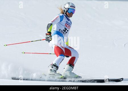 Cortina (BL, Italie. 18 février 2021. Cortina (BL), Italie, Olympia delle Tofane, 18 février 2021, Corinne Suter (SUI) a terminé la course en 18e position lors des Championnats du monde DE SKI alpin 2021 FIS - Giant Slalom - femmes - course de ski alpin crédit: Francesco Scaccianoce/LPS/ZUMA Wire/Alay Live News Banque D'Images