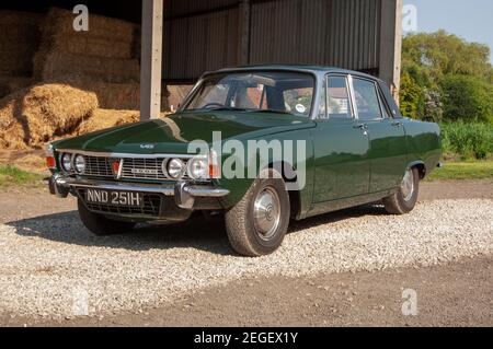 Version Triplex à toit de verre rare du Rover 3500 P6, berline britannique classique Banque D'Images