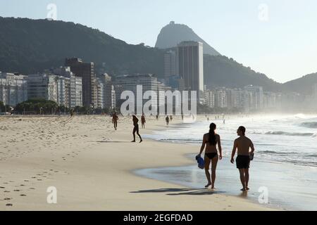 Rio de Janeiro, site touristique principal au Brésil, plages célèbres, Copacabana, Ipanema, Leblon, Barra da Tijuca Banque D'Images