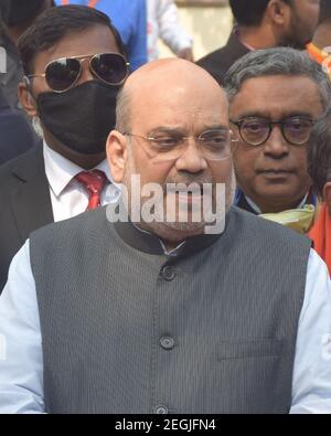 Kolkata, Inde. 18 février 2021. Le ministre de l'intérieur de l'Union Amit Shah visite Bharat Sevashram Sangha lors de sa visite à Kolkata. (Photo de Ved Prakash/Pacific Press) Credit: Pacific Press Media production Corp./Alay Live News Banque D'Images