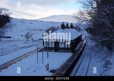 Gare de Rannoch, West Highland Railway, Perthshire, Écosse un arrêt sur le train de nuit de Londres à fort William Banque D'Images