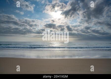 Lever du soleil sur Fraser Island Eastern Most Beach sur Fraser Island Banque D'Images