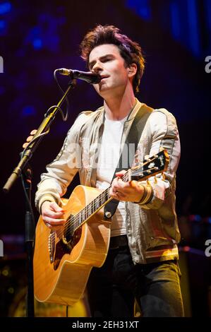 Kelly Jones joue sur scène pour la série de concerts annuels Teenage cancer Trust au Royal Albert Hall de Londres. Photo Date: Vendredi 31 mars 2017. Le crédit photo devrait se lire: © DavidJensen Banque D'Images