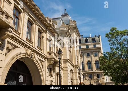 Façade arrière du Musée national d'histoire roumaine de Bucarest, Roumanie Banque D'Images