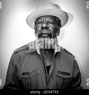 Michael Bunel / le Pictorium - décès de U-Roy - 06/07/2011 - France / Ile-de-France (région) / Paris - Portrait de U Roy à 104. U Roy (né Ewart Beckford le 21 septembre 1942 à Jones Town, Jamaïque et mort le 17 février 2021) est un jamaïcain reggae deejay, également connu sous le nom d'Originator, Hugh Roy ou Daddy U Roy (en raison de son statut de 'parrain' du style deejay)1. Banque D'Images