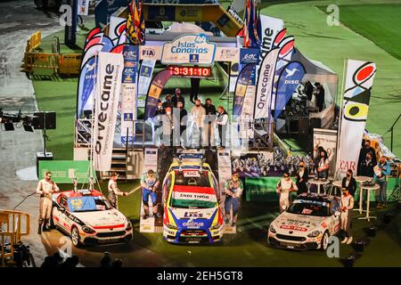 29 ERDI Tibor jun. (HUN), KOVACS Szabolcs (HUN), Erdi team KFT, Mitsubishi lancer Evo X, ambiance podium lors du Rallye Islas Canarias 2020, 5e tour du Championnat européen de rallye FIA 2020, du 26 au 28 novembre 2020 à Las Palmas de Gran Canaria, Espagne - photo Jorge Cunha / DPPI Banque D'Images