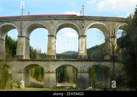 Autriche, chemin de fer Semmering - plus ancien chemin de fer de montagne d'Europe et site classé Au patrimoine mondial De L'Unesco Banque D'Images