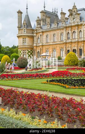 BUCKINGHAMSHIRE, Royaume-Uni - 25 juin 2015. Waddesdon Manor and Gardens, manoir de style renaissance à Buckinghamshire, Royaume-Uni Banque D'Images