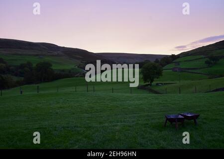 Un coucher de soleil lent dans les Yorkshire Dales à Keld Banque D'Images